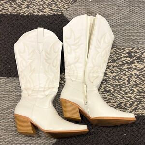 On That Western Trend Cowboy Boots white size 6.5